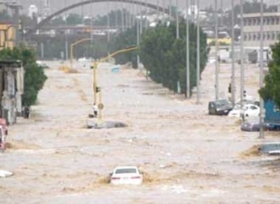 هطول أمطار غزيرة على محافظة جدة